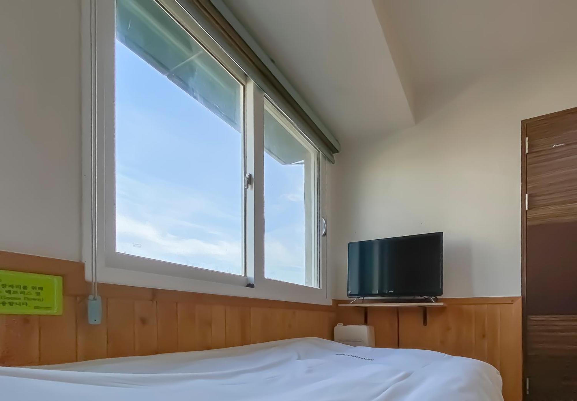 Backpacker'S Home Согвипхо Экстерьер фото